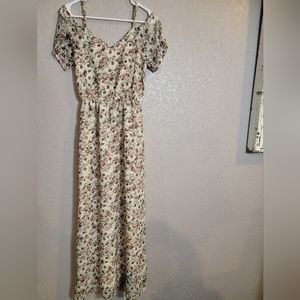 Femella floral Pattern Size Small